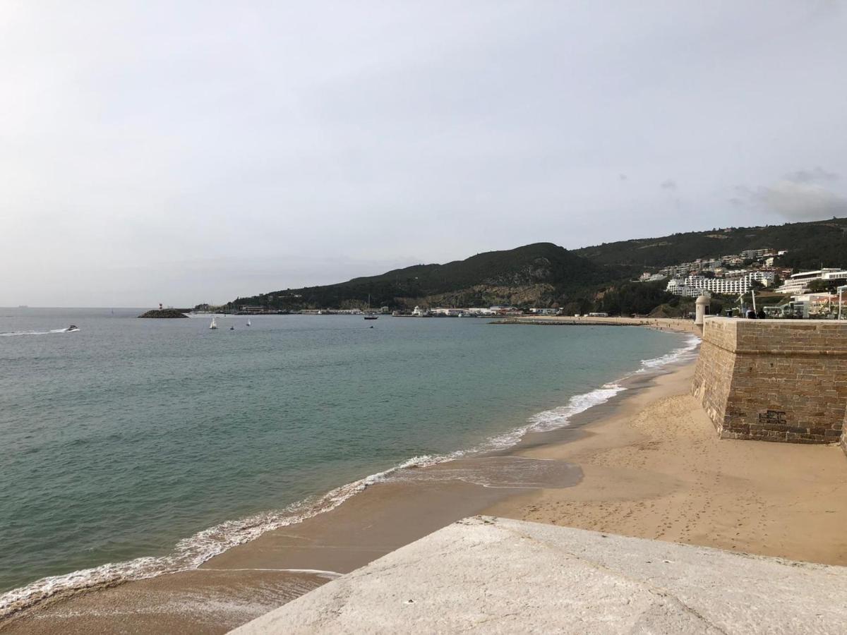 Vista Baia Apartment Sesimbra Exterior photo